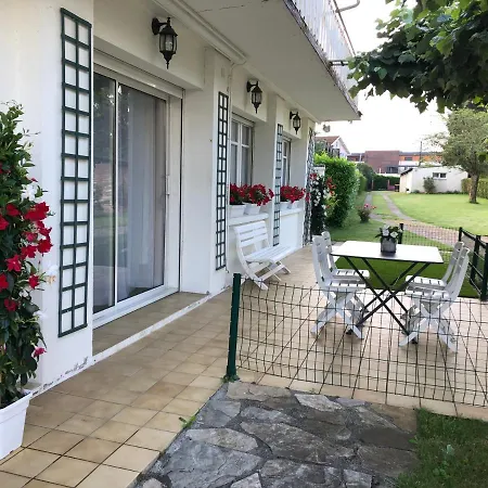 70 M2 De Plain-pied Terrasse Jardin Apartment *